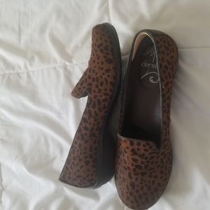 Dansko  Olivia cheetah print flats